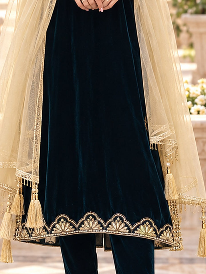 3 Piece Velvet Suit with Net Dupatta (RS0114) view 3 view 3